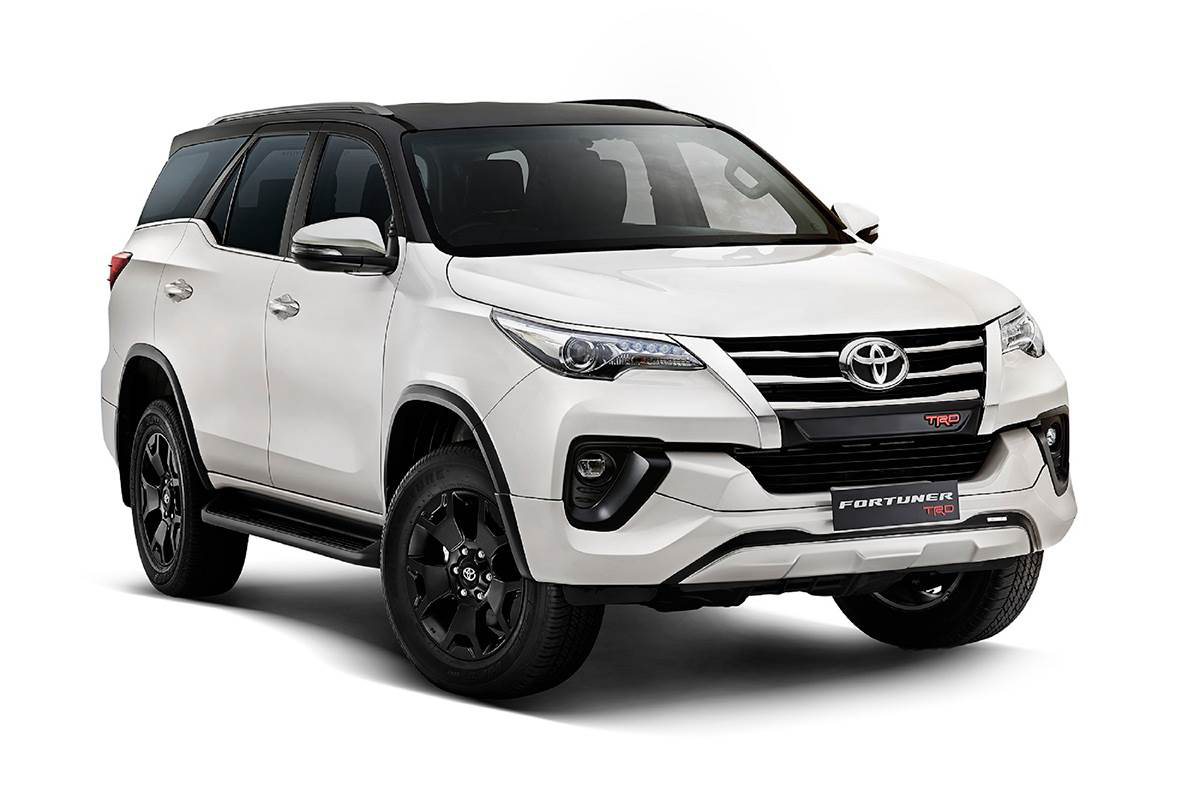Book Toyoto Fortuner car in bhopal